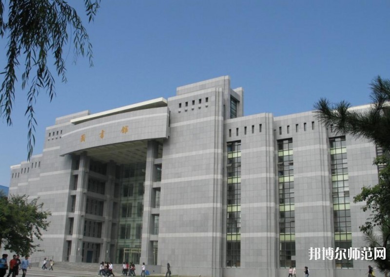 呼和浩特職業(yè)師范學院西校區(qū)網站網址