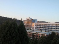 云南經(jīng)貿(mào)外事職業(yè)師范學(xué)院2023年學(xué)費、收費多少