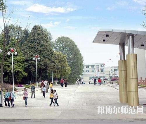 安順幼師職業(yè)技術(shù)高級(jí)中學(xué)2023年怎么樣、好不好