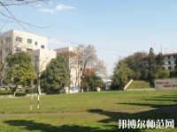 貴陽(yáng)經(jīng)濟(jì)貿(mào)易中等幼師專業(yè)學(xué)校2023年報(bào)名條件、招生要求、招生對(duì)象