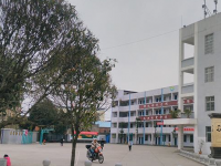 南充應(yīng)用技術(shù)幼兒師范職業(yè)學(xué)校2023年學(xué)費(fèi)、收費(fèi)多少