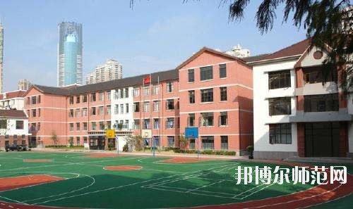 石家莊東方科技幼兒師范中等專業(yè)學校2020年報名條件、招生要求、招生對象