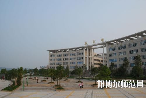 廣安市英才職業(yè)技術幼兒師范學校2020年報名條件、招生要求、招生對象