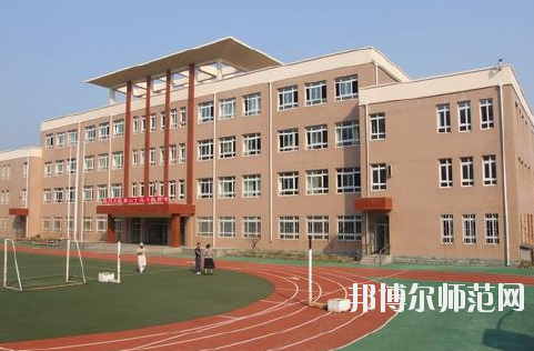江西2020年幼師學校中專升大?？际裁? width=