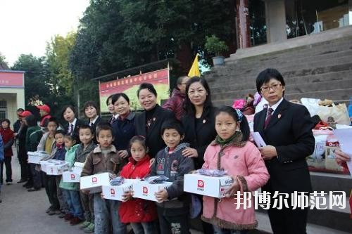 岳池白廟幼兒師范職業(yè)中學(xué)2020年報名條件、招生要求、招生對象