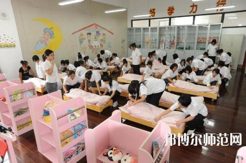 遵義2020年讀幼師學(xué)?？梢钥即髮W(xué)嗎