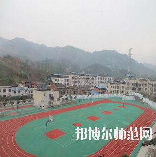 重慶統(tǒng)景幼師職業(yè)中學(xué)怎么樣、好不好