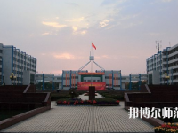 湖北職業(yè)技術師范學院2023年報名條件、招生要求、招生對象