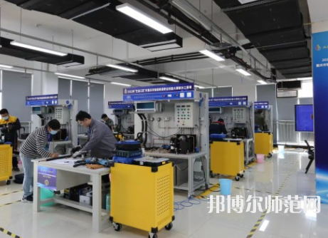 重慶輕工業(yè)幼師技工學(xué)校2023年學(xué)費、收費多少