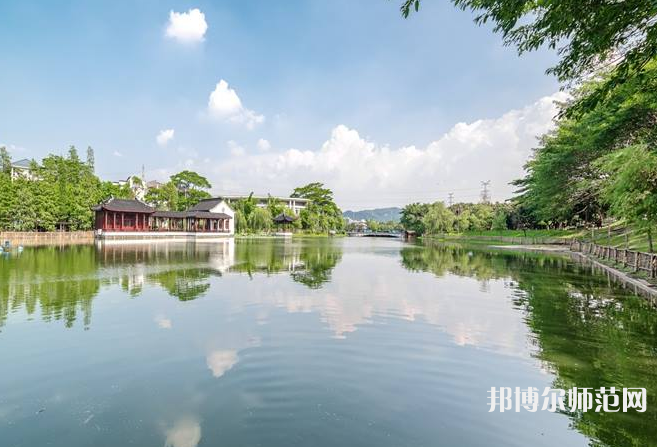 廣東外語外貿(mào)師范大學(xué)南國商學(xué)院2023年報(bào)名條件、招生要求、招生對象