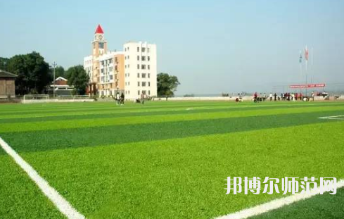 重慶航天師范職業(yè)技術學院2023年報名條件、招生要求、招生對象 