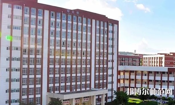 云南現(xiàn)代職業(yè)技術(shù)師范學(xué)院2023年報(bào)名條件、招生要求、招生對(duì)象