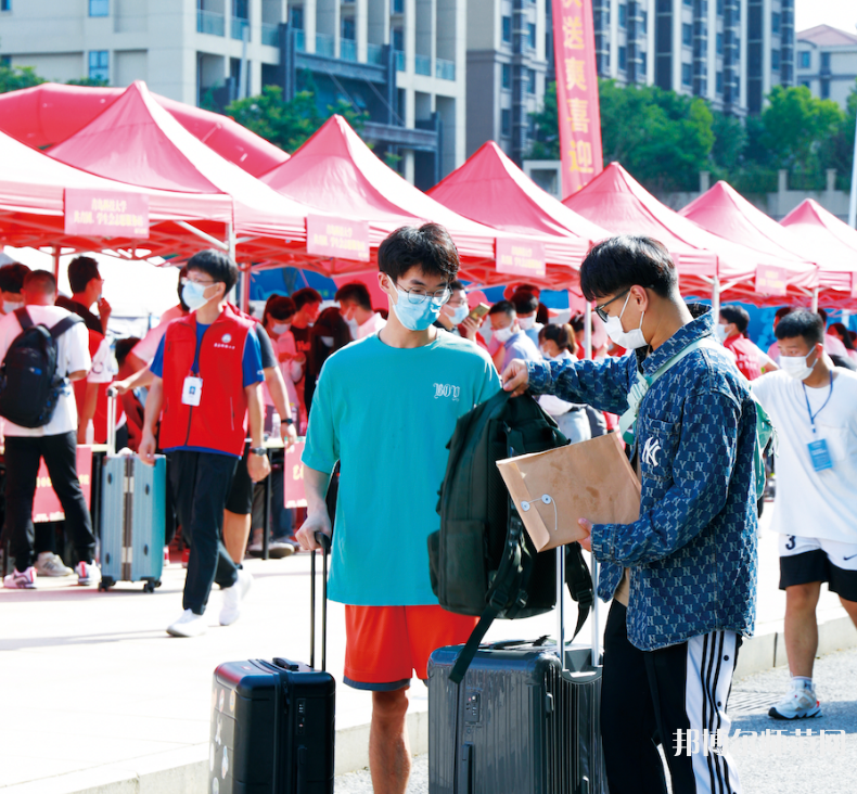 青島科技師范大學(xué)嶗山校區(qū)2023年報(bào)名條件、招生要求、招生對(duì)象 