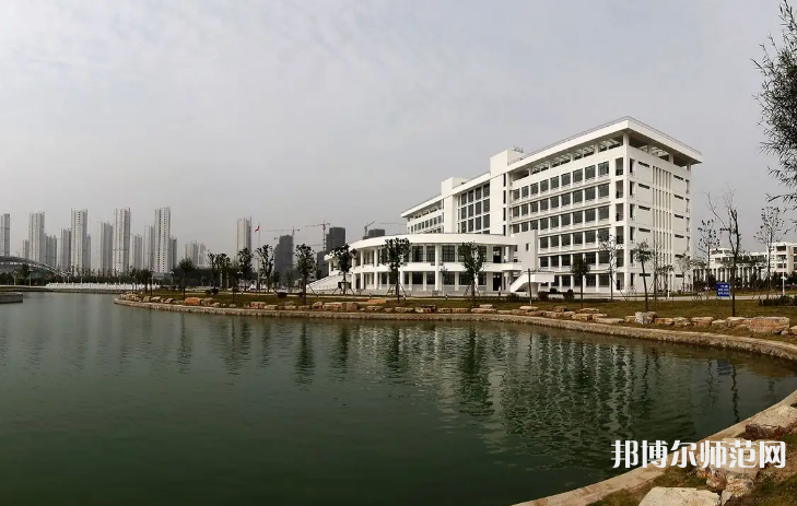 亳州學院2023年報名條件、招生要求、招生對象