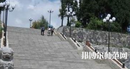 畢節(jié)幼兒師范高等?？茖W(xué)校2023年地址在哪里