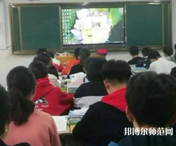 西安未央幼師職業(yè)教育中心2023年學(xué)費、收費多少