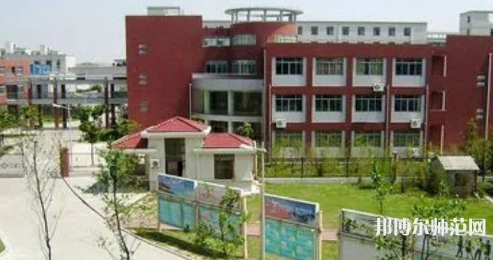 上海大學(xué)師范學(xué)院嘉定校區(qū)2023年怎么樣、好不好