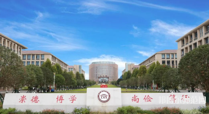  瀘州工業(yè)幼師技工學校2023年學費、收費多少