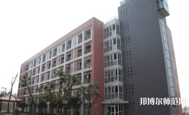 自貢幼師職業(yè)技術學校2023年報名條件、招生要求、招生對象