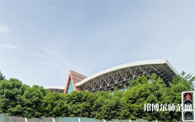 西南財(cái)經(jīng)師范大學(xué)光華校區(qū)2023年怎么樣、好不好 