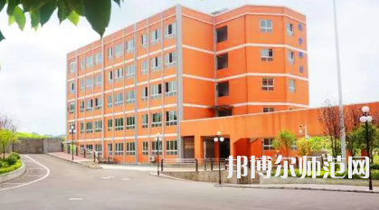 2023年安順光輝幼師職業(yè)技術(shù)學(xué)校報(bào)名條件、招生對(duì)象