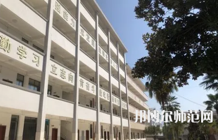 2023年桂林興安師范學(xué)校報(bào)名條件、招生對象
