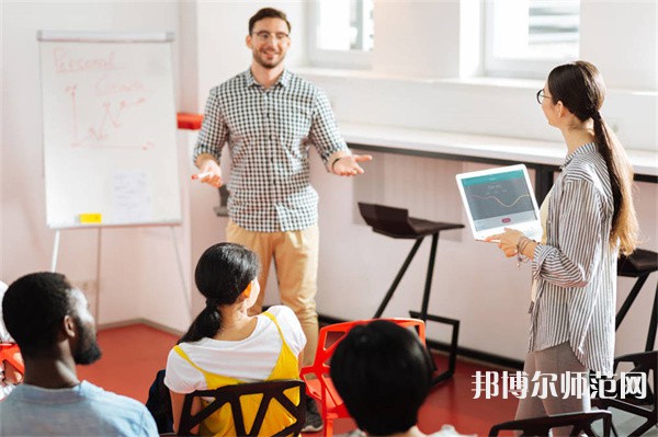 鎮(zhèn)原興華幼師職中介紹、地址