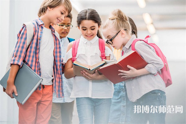 樂山振興中等幼兒師范職業(yè)學(xué)校介紹、地址